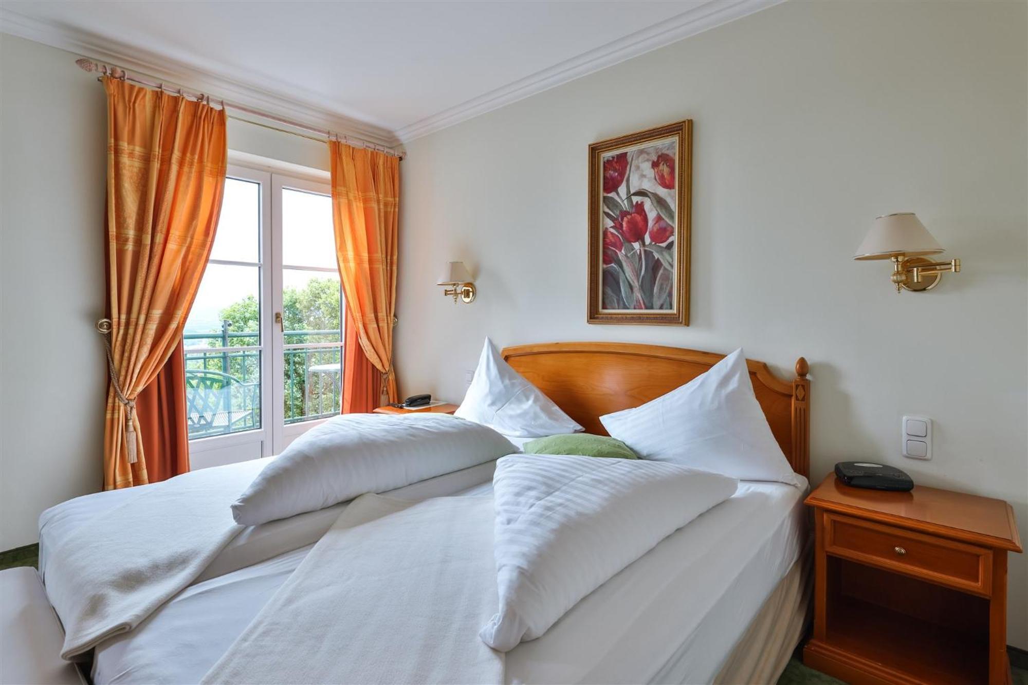 Kurhaus Dr. Petershofer Hotel Wolfsegg am Hausruck