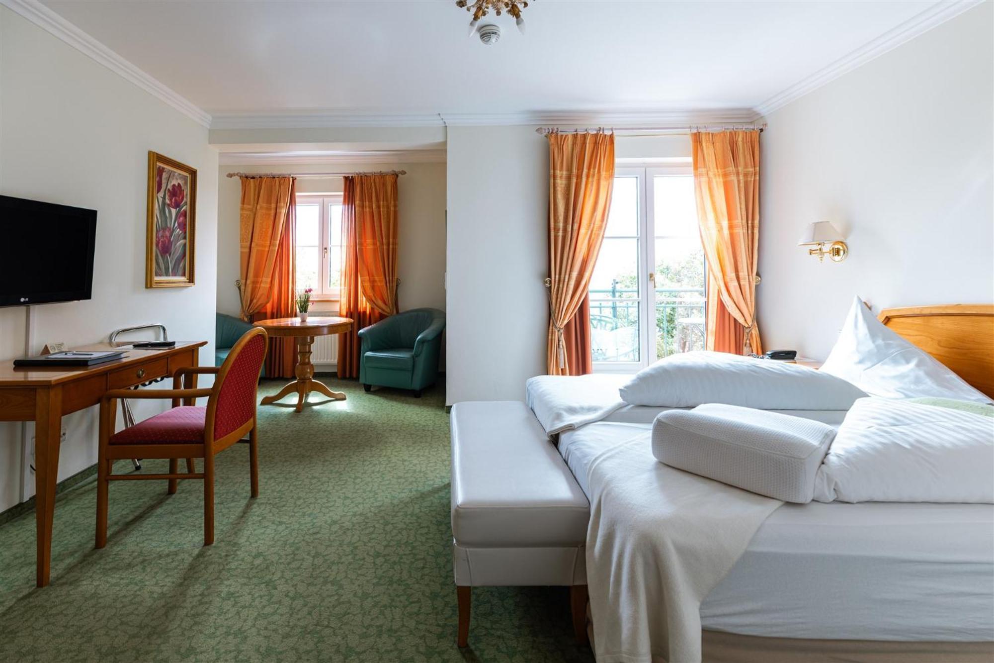 Kurhaus Dr. Petershofer 4*